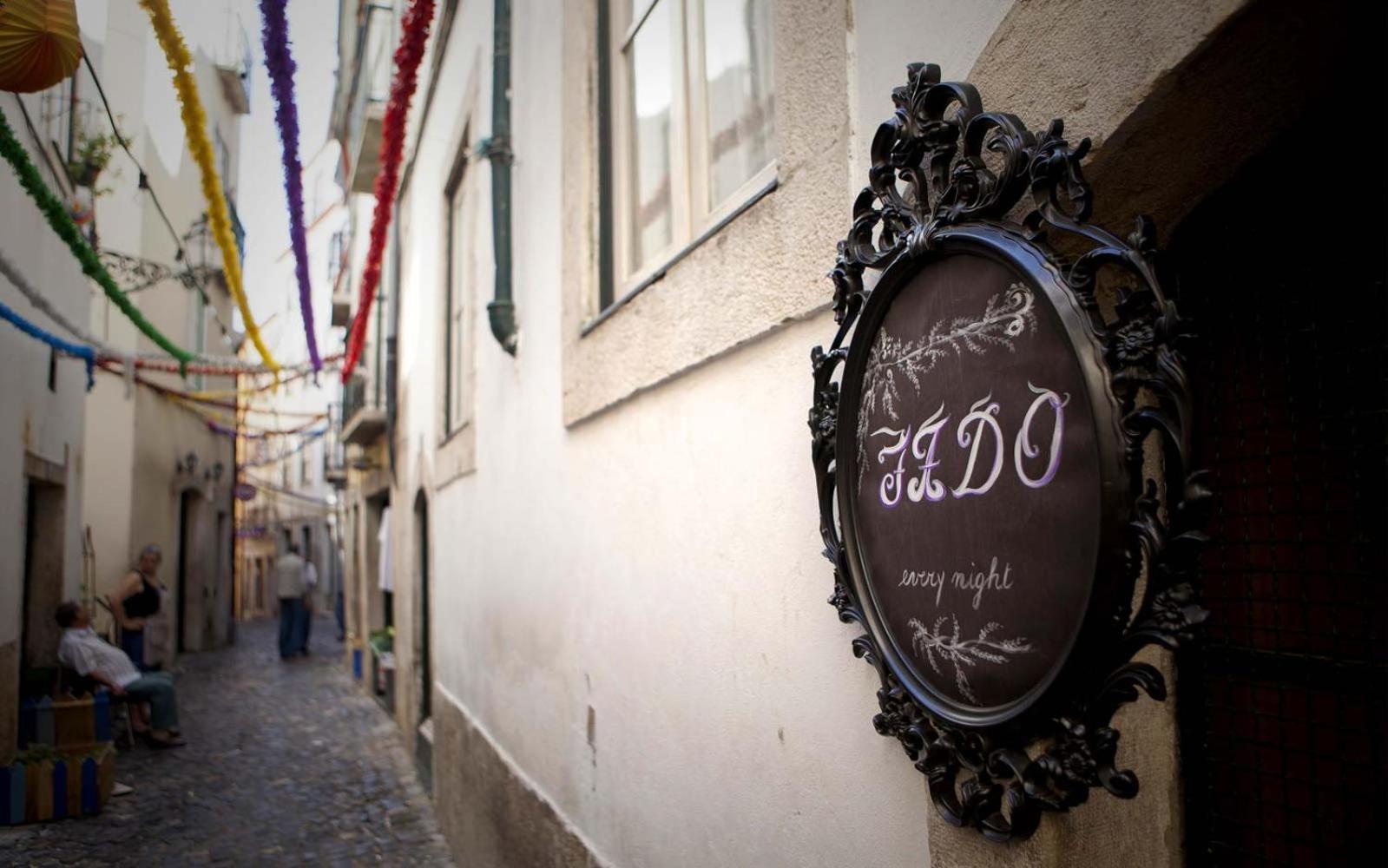 Apartament Alfama Chic Penabuquel3 Lizbona Zewnętrze zdjęcie